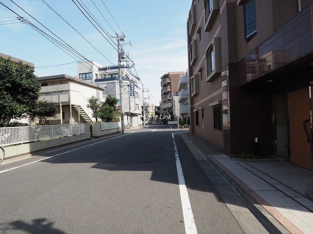 マイキャッスル新板橋　前面道路
